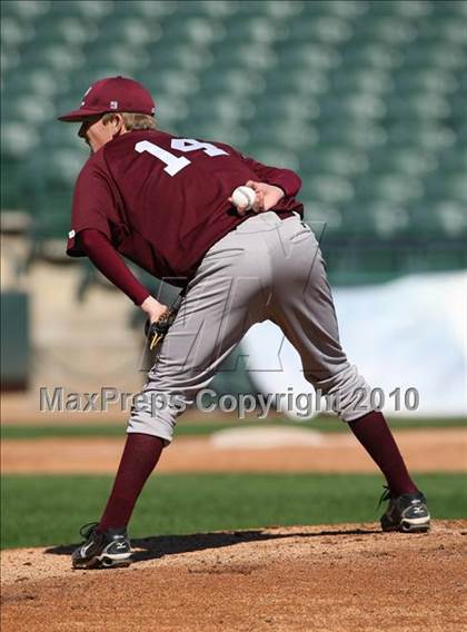 Thumbnail 3 in Dobie vs. Lee (Warrior Classic) photogallery.