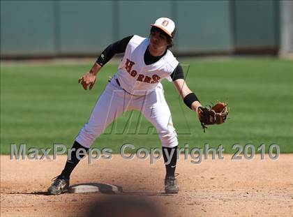 Thumbnail 2 in Dobie vs. Lee (Warrior Classic) photogallery.