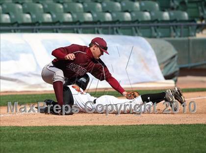 Thumbnail 1 in Dobie vs. Lee (Warrior Classic) photogallery.