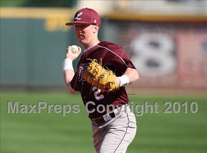 Thumbnail 1 in Dobie vs. Lee (Warrior Classic) photogallery.