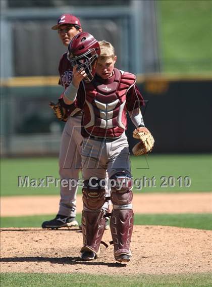 Thumbnail 3 in Dobie vs. Lee (Warrior Classic) photogallery.