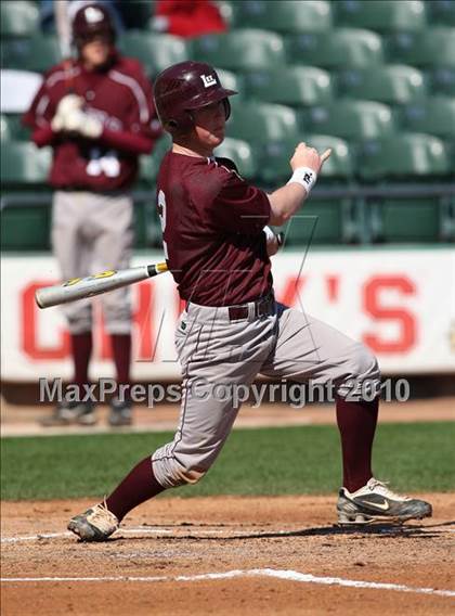 Thumbnail 1 in Dobie vs. Lee (Warrior Classic) photogallery.