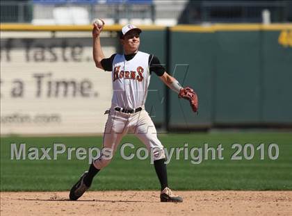 Thumbnail 3 in Dobie vs. Lee (Warrior Classic) photogallery.