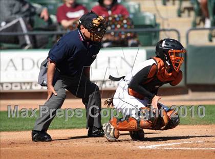 Thumbnail 3 in Dobie vs. Lee (Warrior Classic) photogallery.