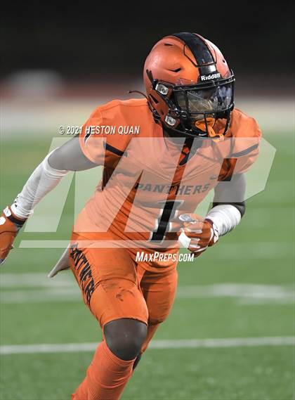 Thumbnail 2 in Orange @ Villa Park photogallery.