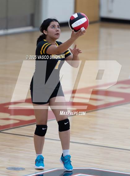 Thumbnail 3 in Maryvale @ Dysart photogallery.