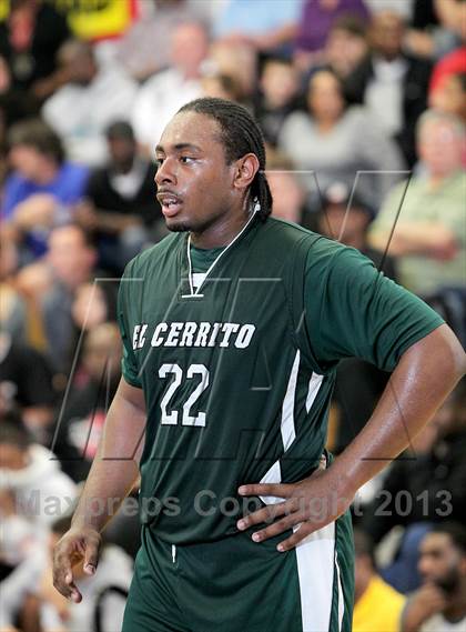 Thumbnail 3 in El Cerrito vs. Bishop O'Dowd (CIF NCS D3 Final) photogallery.