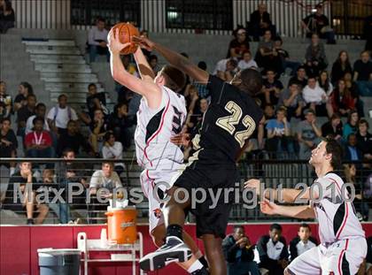 Thumbnail 1 in Fossil Ridge vs. Heritage photogallery.