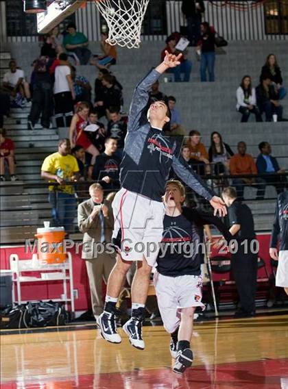 Thumbnail 1 in Fossil Ridge vs. Heritage photogallery.