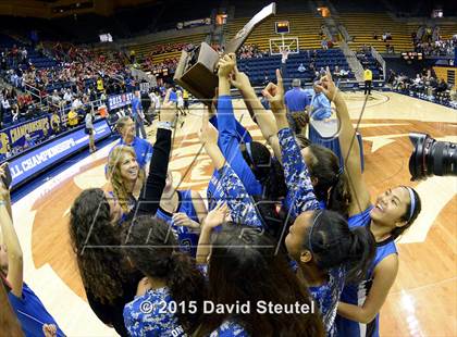 Thumbnail 2 in La Jolla Country Day vs. Eastside College Prep (CIF State D5 Final) photogallery.