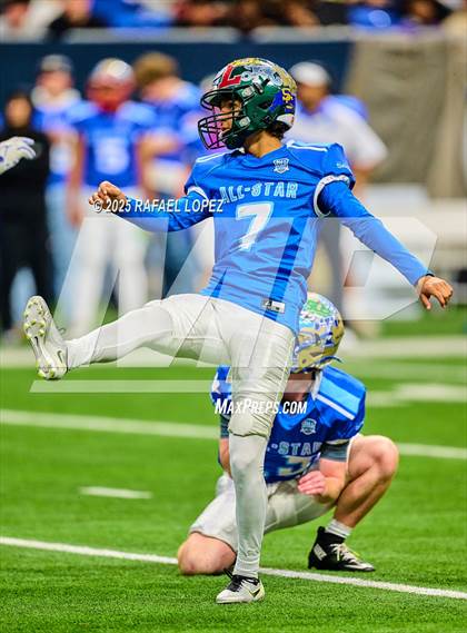 Thumbnail 1 in San Antonio All-Star Game photogallery.