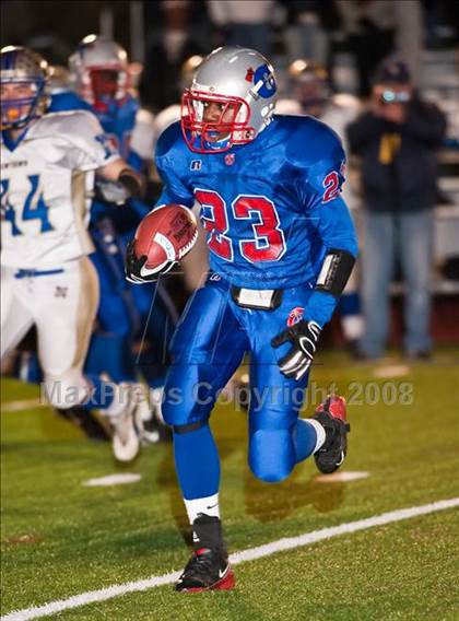 Thumbnail 2 in Newtown @ Glastonbury (CIAC Class LL Semifinal) photogallery.