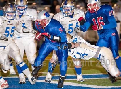 Thumbnail 3 in Newtown @ Glastonbury (CIAC Class LL Semifinal) photogallery.