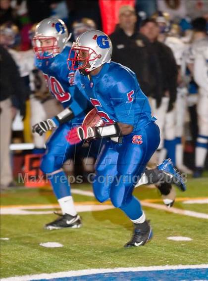 Thumbnail 1 in Newtown @ Glastonbury (CIAC Class LL Semifinal) photogallery.