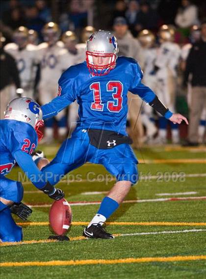 Thumbnail 3 in Newtown @ Glastonbury (CIAC Class LL Semifinal) photogallery.