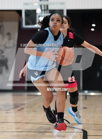 Thumbnail 3 in South Grand Prairie vs Steele (Texas Association of Basketball Coaches Showcase) photogallery.