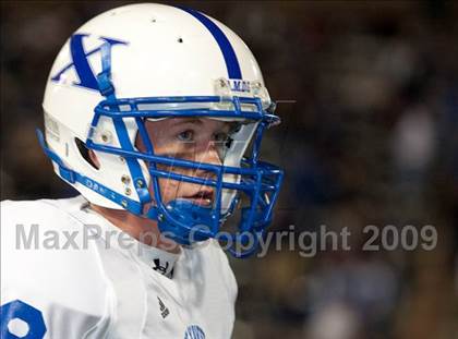 Thumbnail 3 in Archbishop Moeller vs. St. Xavier photogallery.