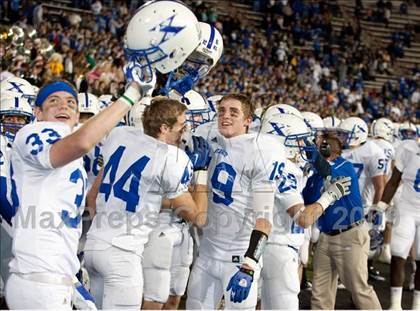 Thumbnail 2 in Archbishop Moeller vs. St. Xavier photogallery.