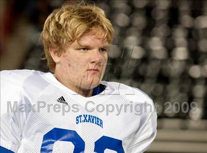 Thumbnail 3 in Archbishop Moeller vs. St. Xavier photogallery.