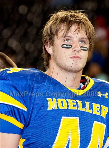 Thumbnail 2 in Archbishop Moeller vs. St. Xavier photogallery.