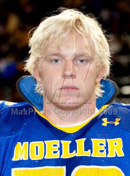 Thumbnail 3 in Archbishop Moeller vs. St. Xavier photogallery.