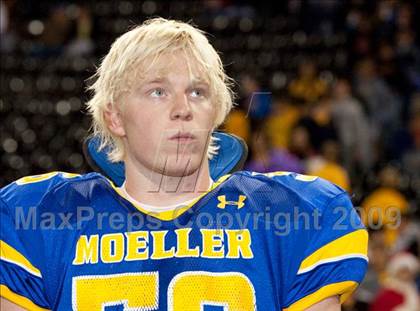 Thumbnail 3 in Archbishop Moeller vs. St. Xavier photogallery.