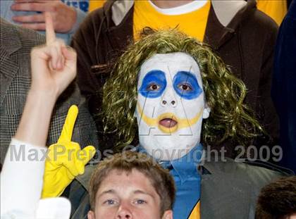 Thumbnail 1 in Archbishop Moeller vs. St. Xavier photogallery.