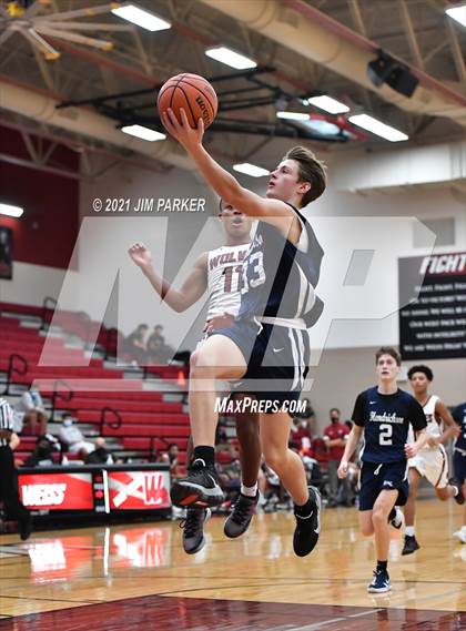 Thumbnail 2 in Hendrickson @ Weiss photogallery.