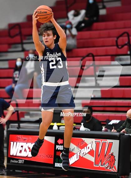 Thumbnail 2 in Hendrickson @ Weiss photogallery.
