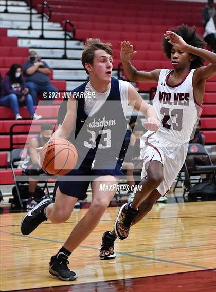 Thumbnail 3 in Hendrickson @ Weiss photogallery.