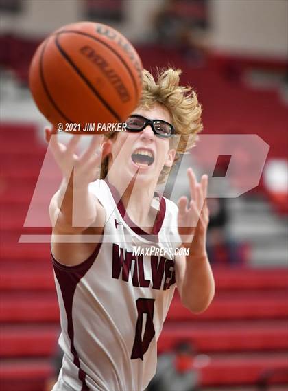 Thumbnail 3 in Hendrickson @ Weiss photogallery.