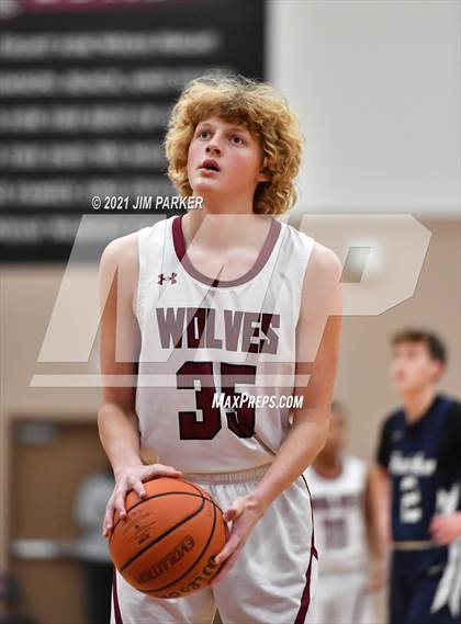 Thumbnail 2 in Hendrickson @ Weiss photogallery.