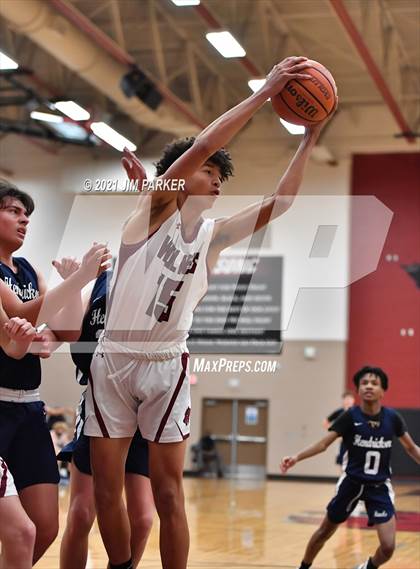 Thumbnail 3 in Hendrickson @ Weiss photogallery.