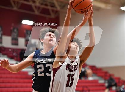 Thumbnail 2 in Hendrickson @ Weiss photogallery.