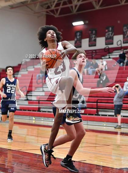 Thumbnail 3 in Hendrickson @ Weiss photogallery.