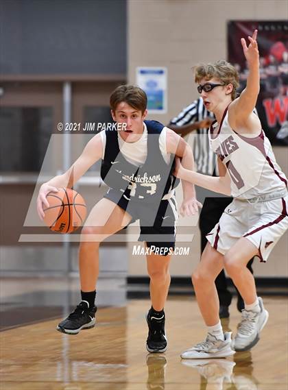 Thumbnail 2 in Hendrickson @ Weiss photogallery.