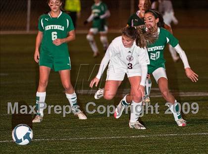 Thumbnail 3 in Smithfield vs Prout (RIIL D2 Semifinal) photogallery.