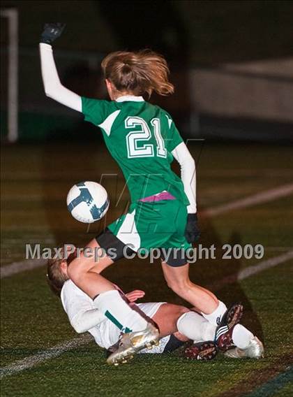 Thumbnail 3 in Smithfield vs Prout (RIIL D2 Semifinal) photogallery.