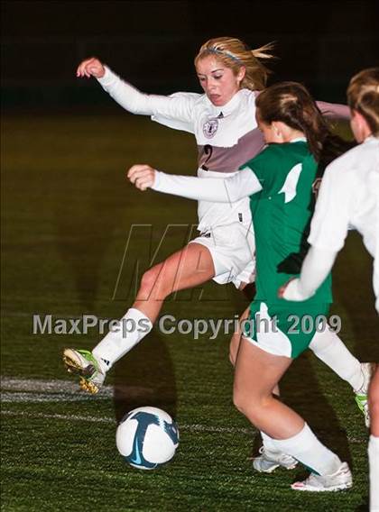 Thumbnail 2 in Smithfield vs Prout (RIIL D2 Semifinal) photogallery.
