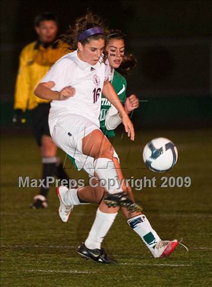 Thumbnail 2 in Smithfield vs Prout (RIIL D2 Semifinal) photogallery.