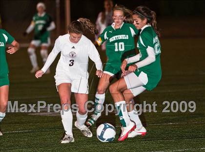 Thumbnail 2 in Smithfield vs Prout (RIIL D2 Semifinal) photogallery.