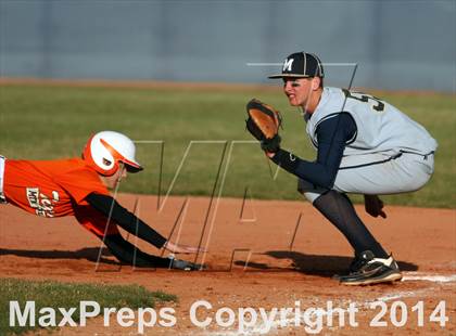 Thumbnail 2 in Mountain Home vs. Middleton photogallery.