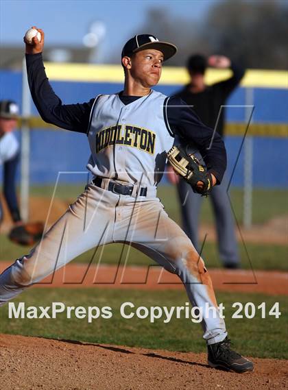 Thumbnail 3 in Mountain Home vs. Middleton photogallery.