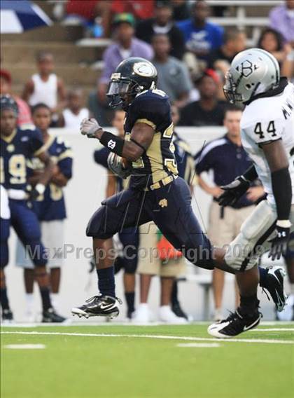 Thumbnail 3 in Clear Brook @ Nimitz photogallery.