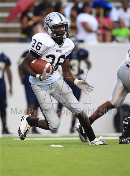 Thumbnail 3 in Clear Brook @ Nimitz photogallery.