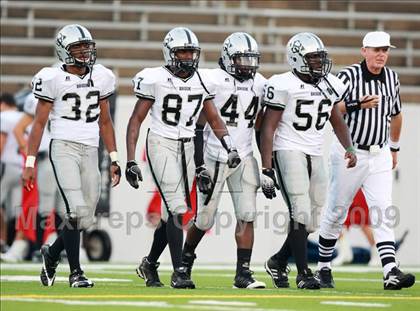 Thumbnail 3 in Clear Brook @ Nimitz photogallery.
