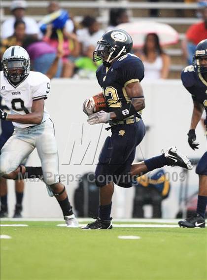 Thumbnail 3 in Clear Brook @ Nimitz photogallery.