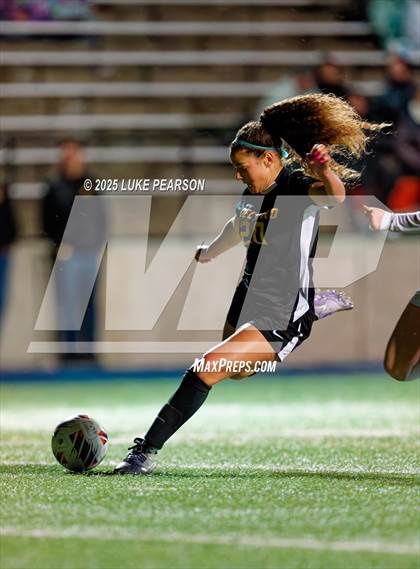 Thumbnail 1 in Del Oro vs. Folsom (CIF SJS D1 Final) photogallery.