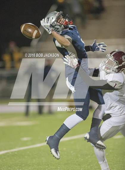 Thumbnail 3 in McDowell vs State College (PIAA First Round)  photogallery.