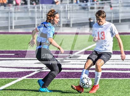 Thumbnail 3 in Eisenhower vs Shawnee Heights (KSHSAA 5A Third Place Game) photogallery.